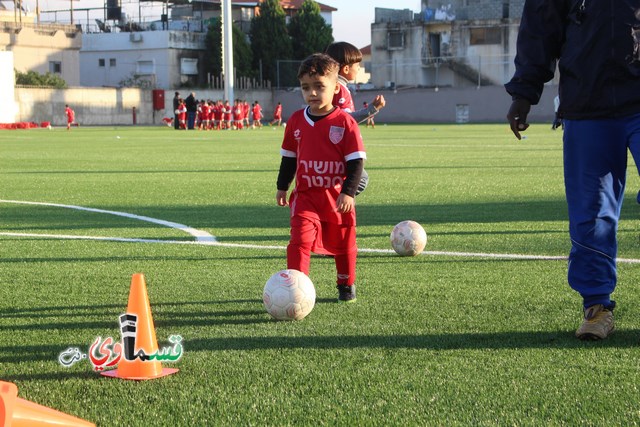 فيديو: قفزوا كالغزلان والفرحة والدموع تغمران شاكرين الرحمن وابو العبد بالحسبان في افتتاح ملعبهم الخضراوان   